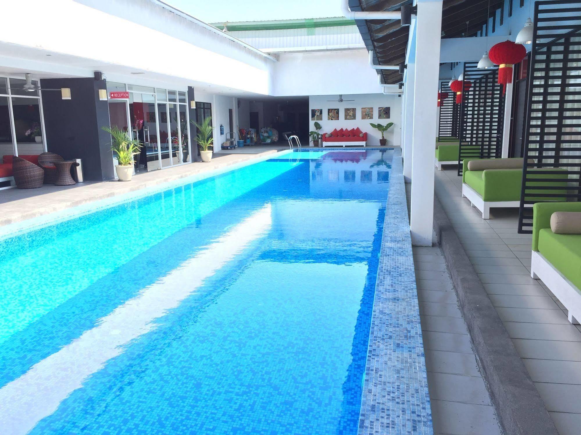 Hotel The Langkawi 3*